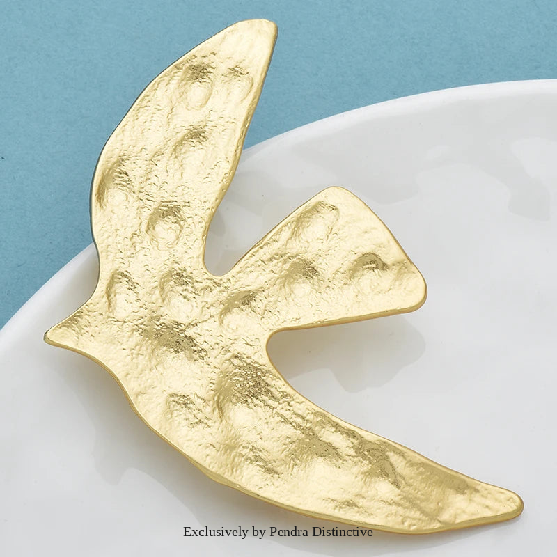 PENDRA Peaceful Pigeon Retro Rhinestone Brooch