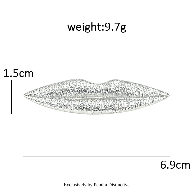 PENDRA Alloy Sexy Lip Brooch