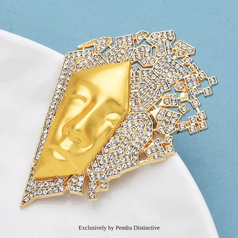 PENDRA Sparkling Face Brooch