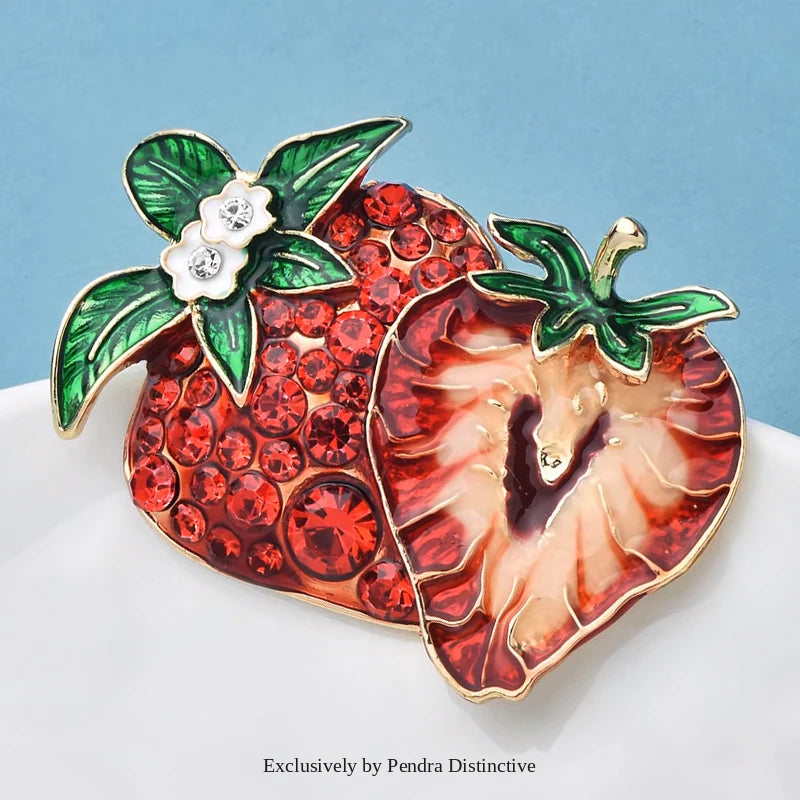 PENDRA Strawberrya Pretty Shining Strawberry Brooch