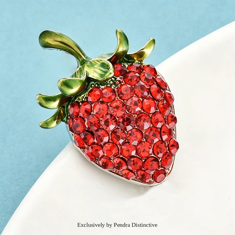 PENDRA Strawberrya Shining Rhinestone Strawberry Brooch