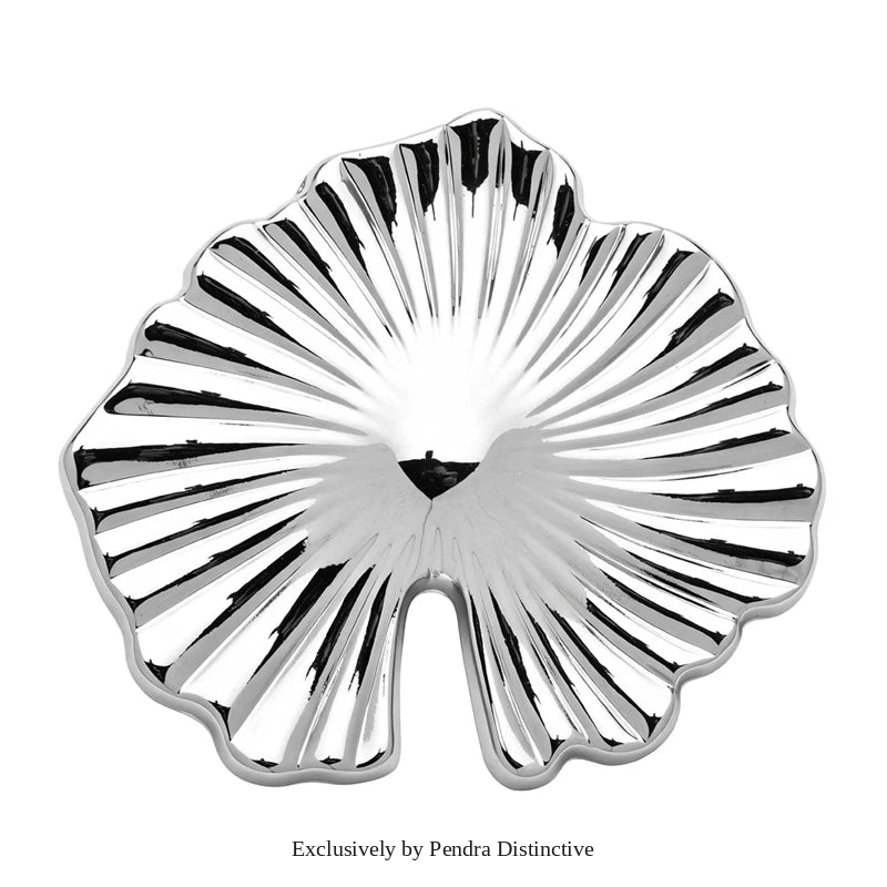 PENDRA Verdelle Leaf Brooch